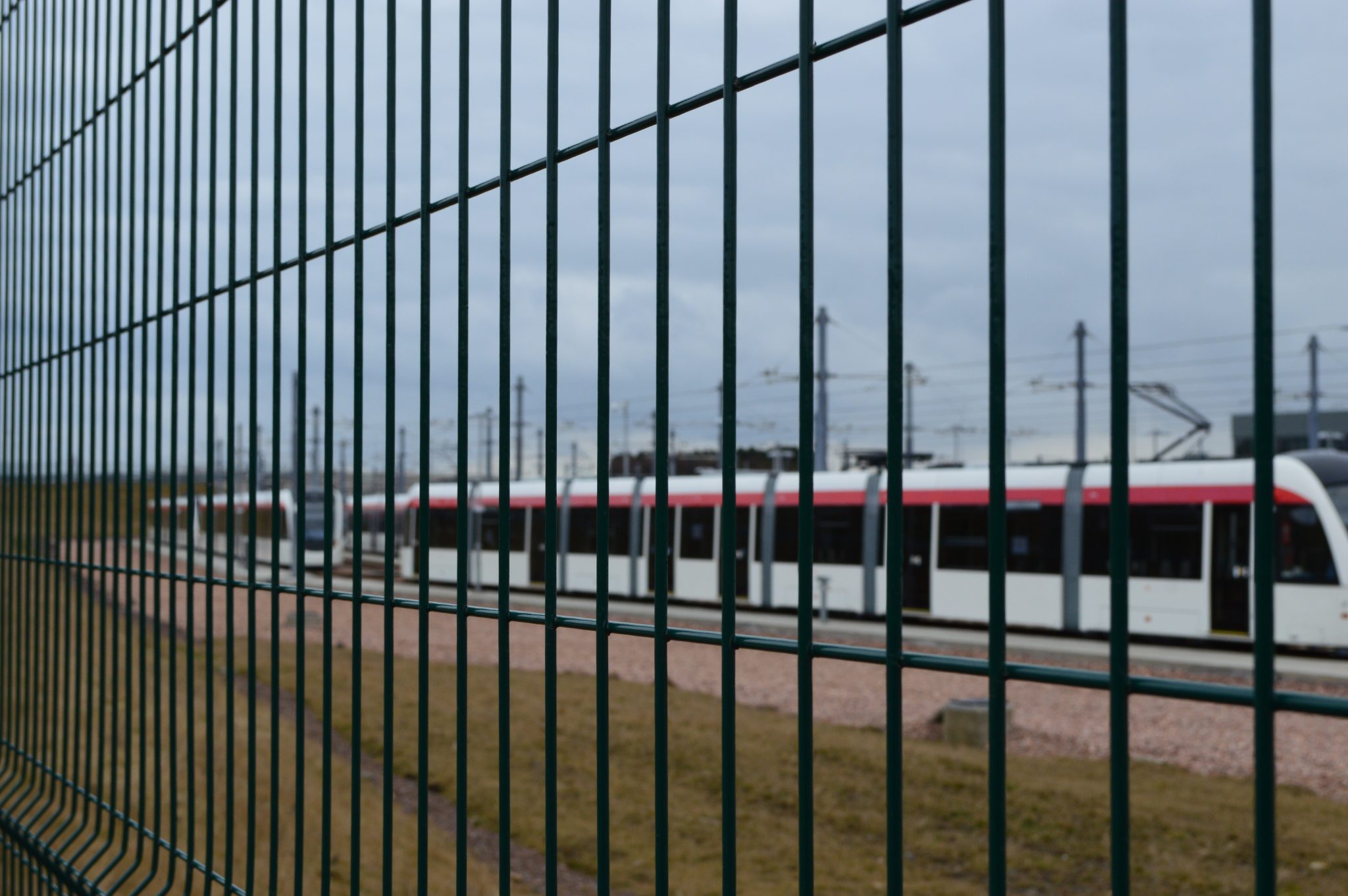 A photo of CLD Fencing Systems security fencing for edinburgh tramways depot.