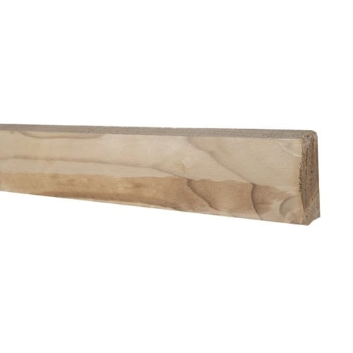 Timber capping rail for closeboard fencing