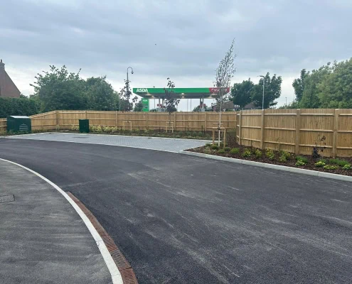 Closeboard Fencing installation