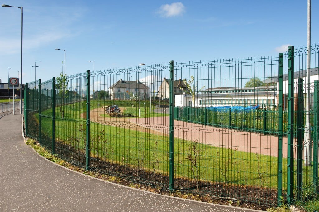 A photo of a Heras Triton mesh Fence