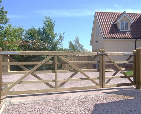 Suffolk Gate - Timber Five Bar Field Gates
