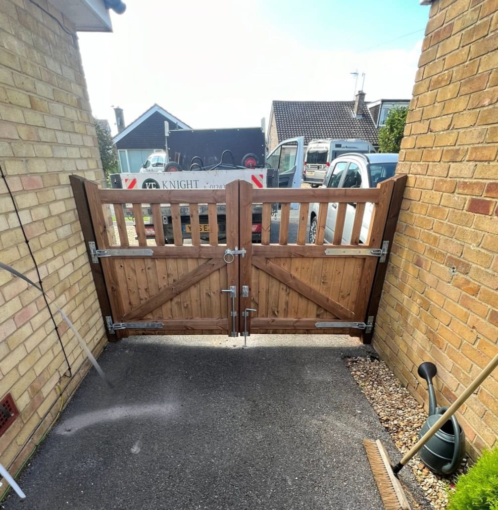 heavy-duty goodwood gate bracing ironmongery